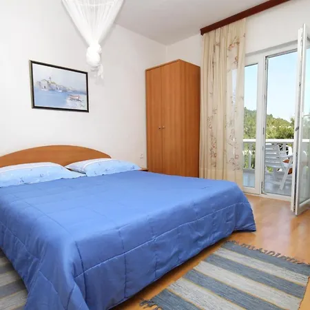 Seaside Secluded Cove Torac, Hvar - 581 Apartman *