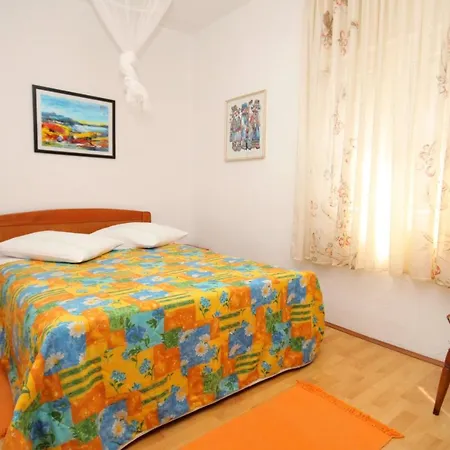 Apartman Seaside Secluded Cove Torac, Hvar - 581 *